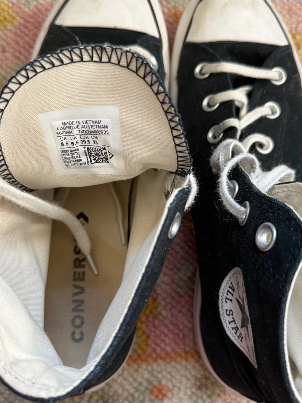 Platform Converse Black & White High-Top Sneakers